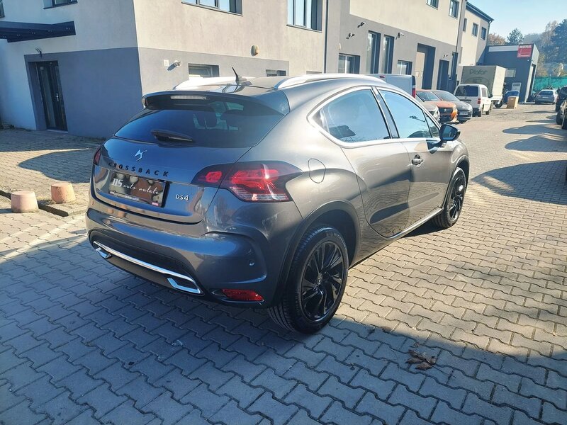 DS AUTOMOBILES DS4